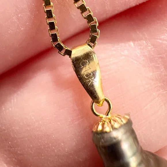 Vintage Tahitian Pearl Pendant: 18K Yellow Gold Solitaire, Elegant Dainty - Picture 9 of 13